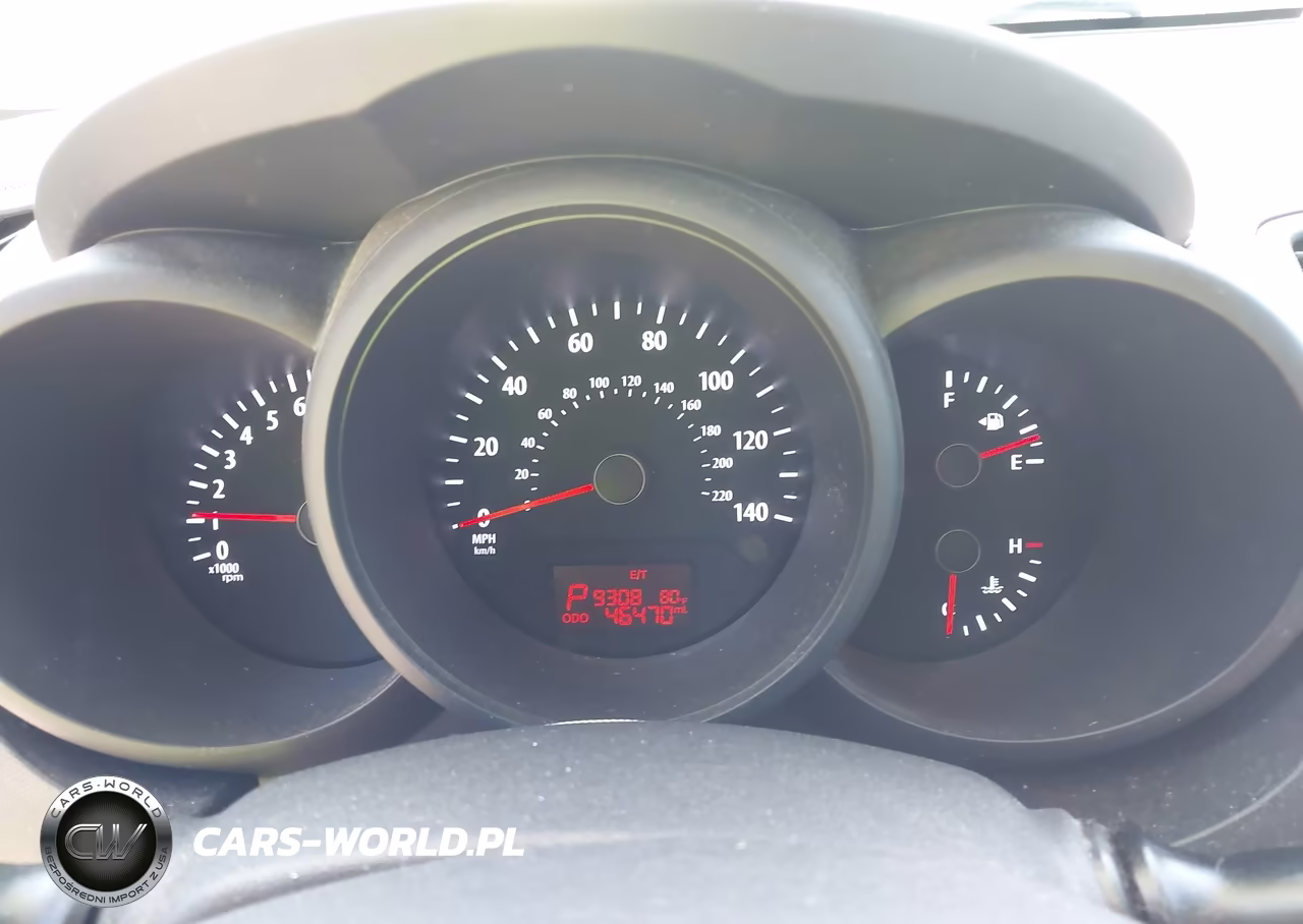 2012 Kia Soul VIN:KNDJT2A54C7463739 - 7