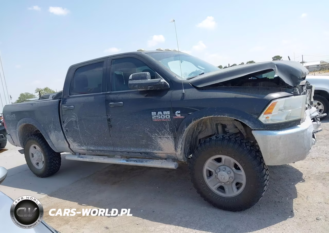 2018 Ram 2500 VIN:3C6UR5CL3JG222983 - 13