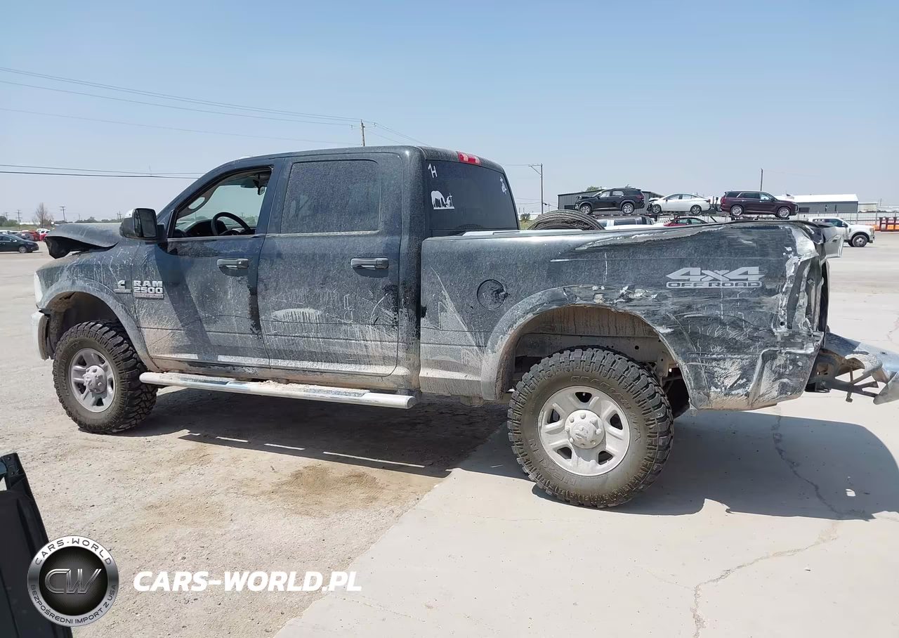 2018 Ram 2500 VIN:3C6UR5CL3JG222983 - 14