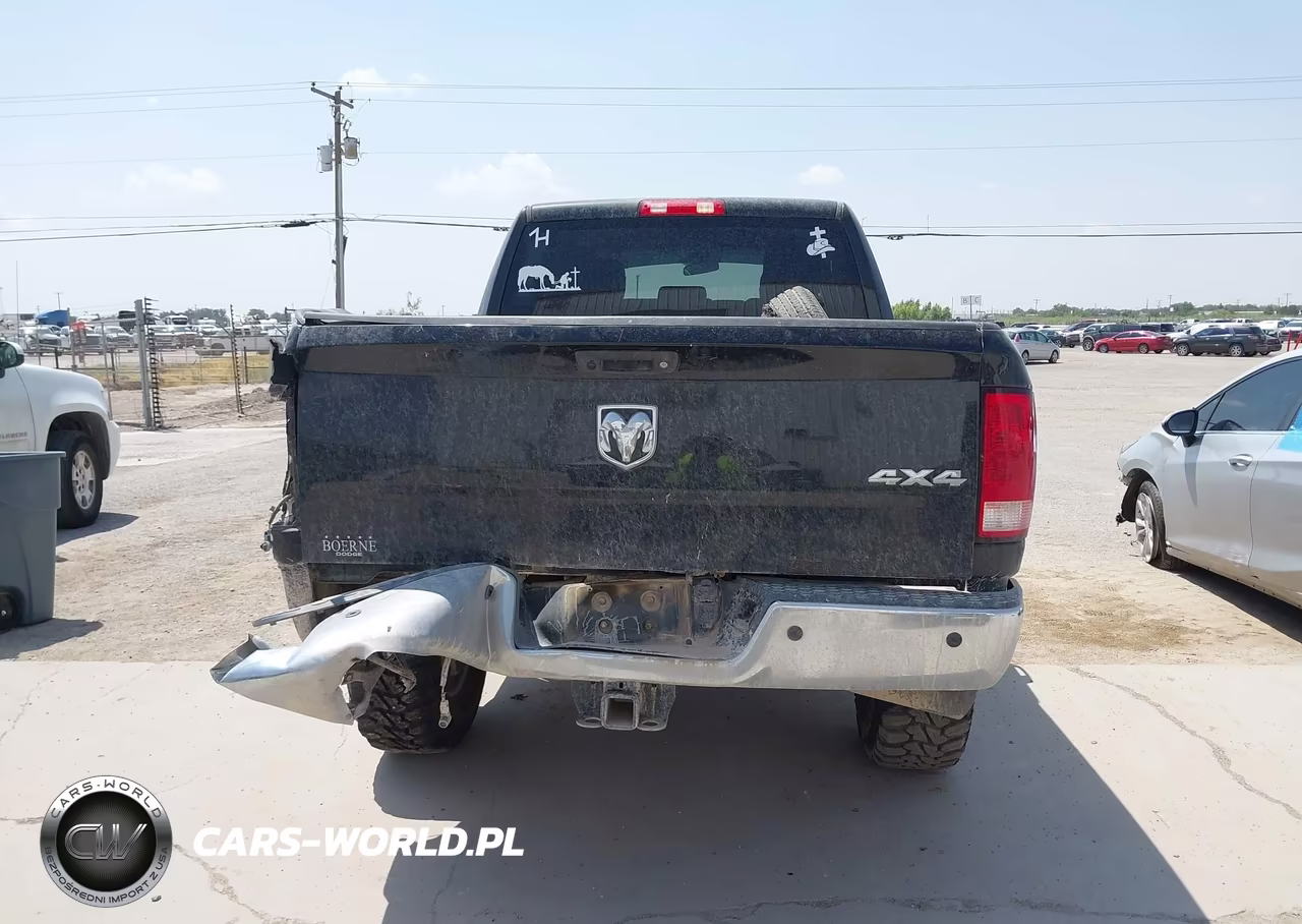 2018 Ram 2500 VIN:3C6UR5CL3JG222983 - 16