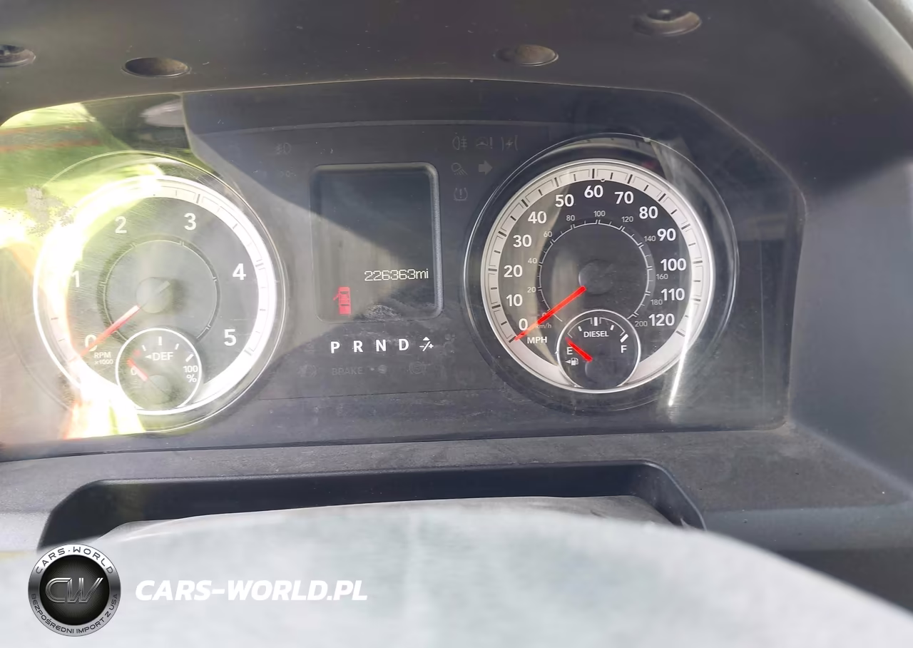2018 Ram 2500 VIN:3C6UR5CL3JG222983 - 7