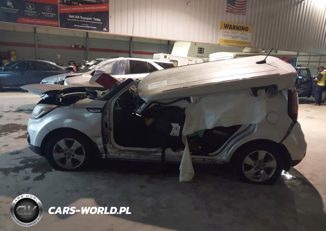 2017 Kia Soul VIN:KNDJN2A28H7496766 - 13