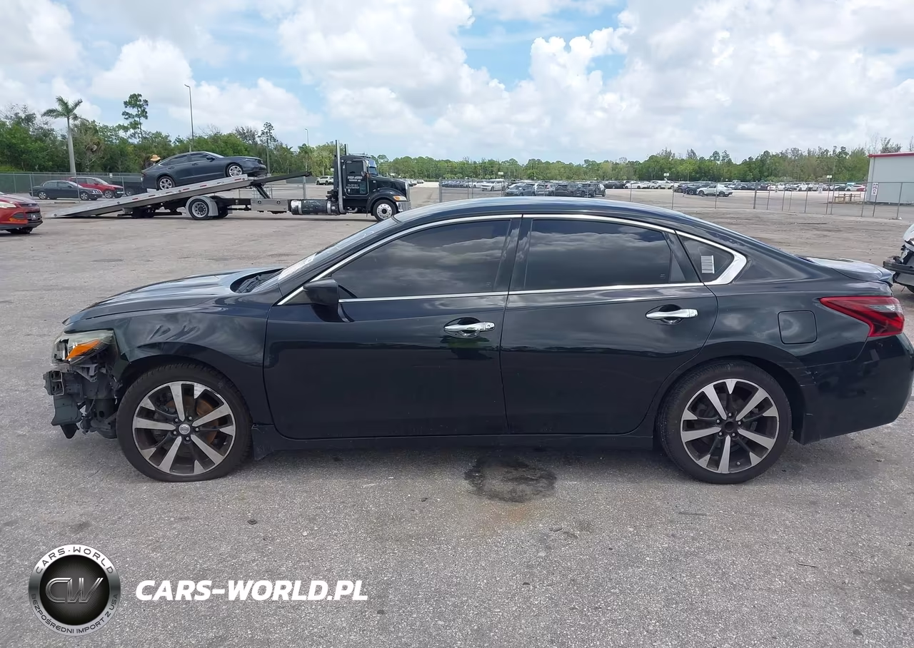 2018 Nissan Altima 2.5 Sr VIN:1N4AL3AP4JC104344 - 15