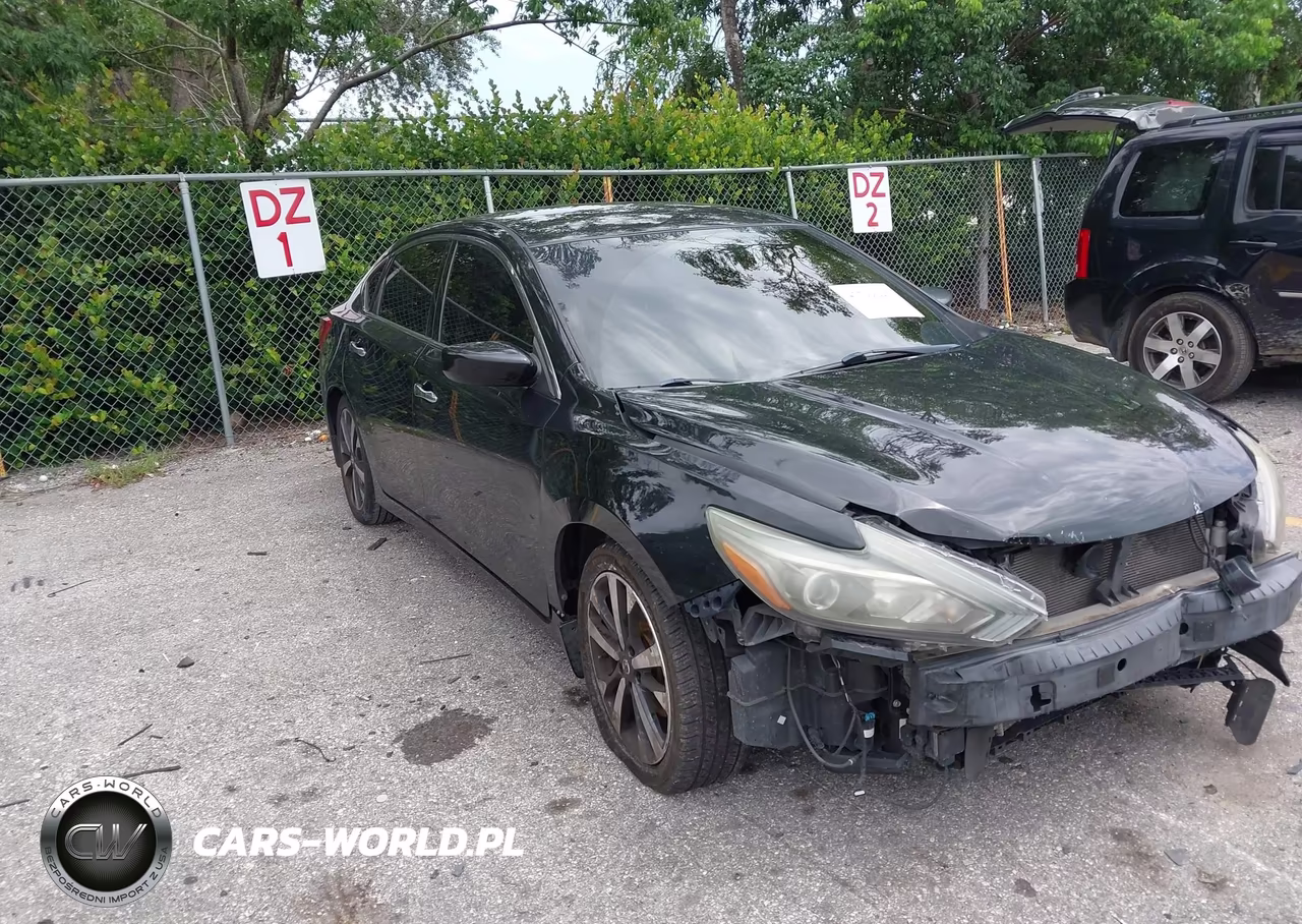 2018 Nissan Altima 2.5 Sr VIN:1N4AL3AP4JC104344 - 18