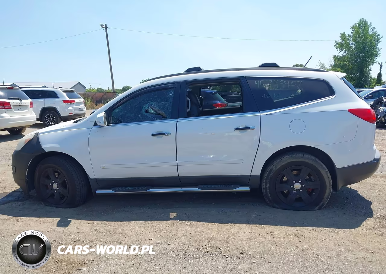 2010 Chevrolet Traverse Lt VIN:1GNLRGED9AS118875 - 14