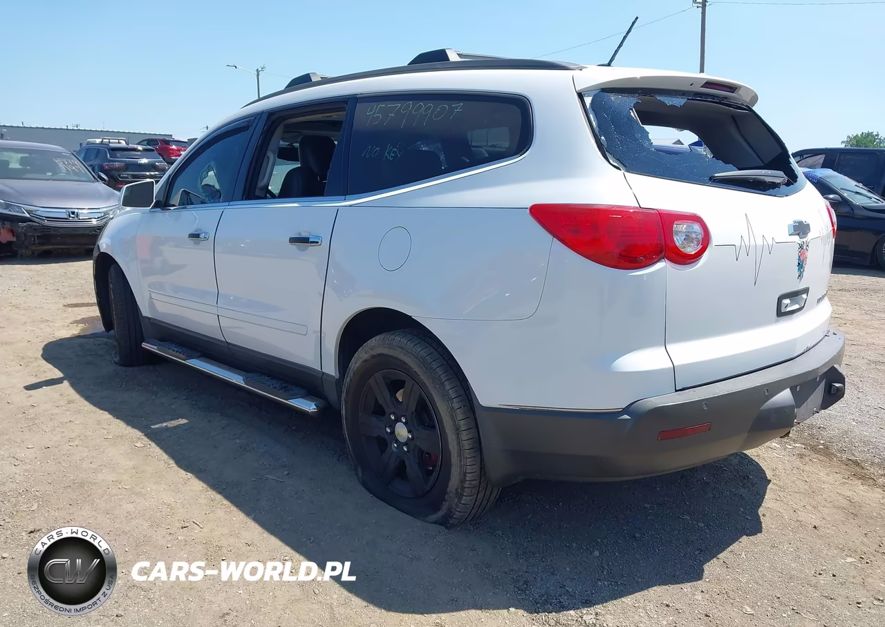 2010 Chevrolet Traverse Lt VIN:1GNLRGED9AS118875 - 3