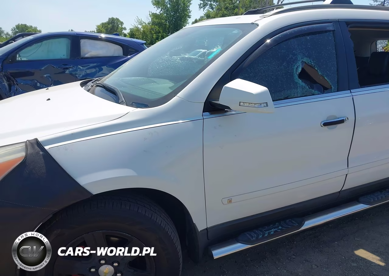 2010 Chevrolet Traverse Lt VIN:1GNLRGED9AS118875 - 6