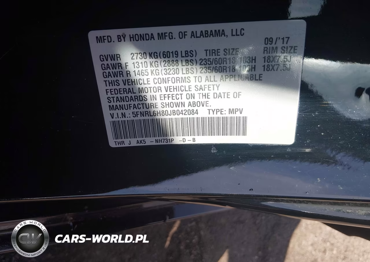 2018 Honda Odyssey Touring VIN:5FNRL6H80JB042084 - 9