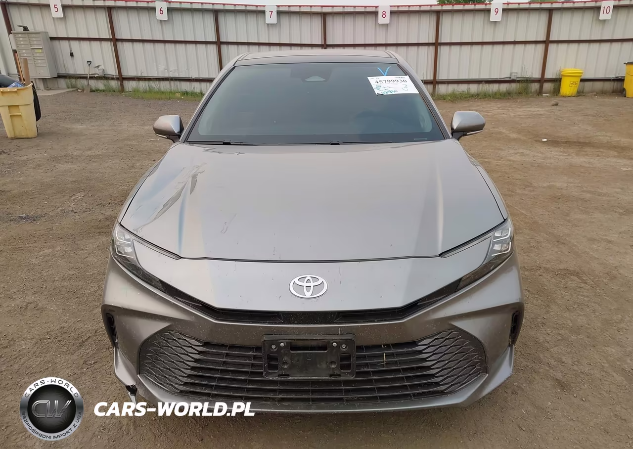 2025 Toyota Camry Xle VIN:4T1DBADK2SU520270 - 12