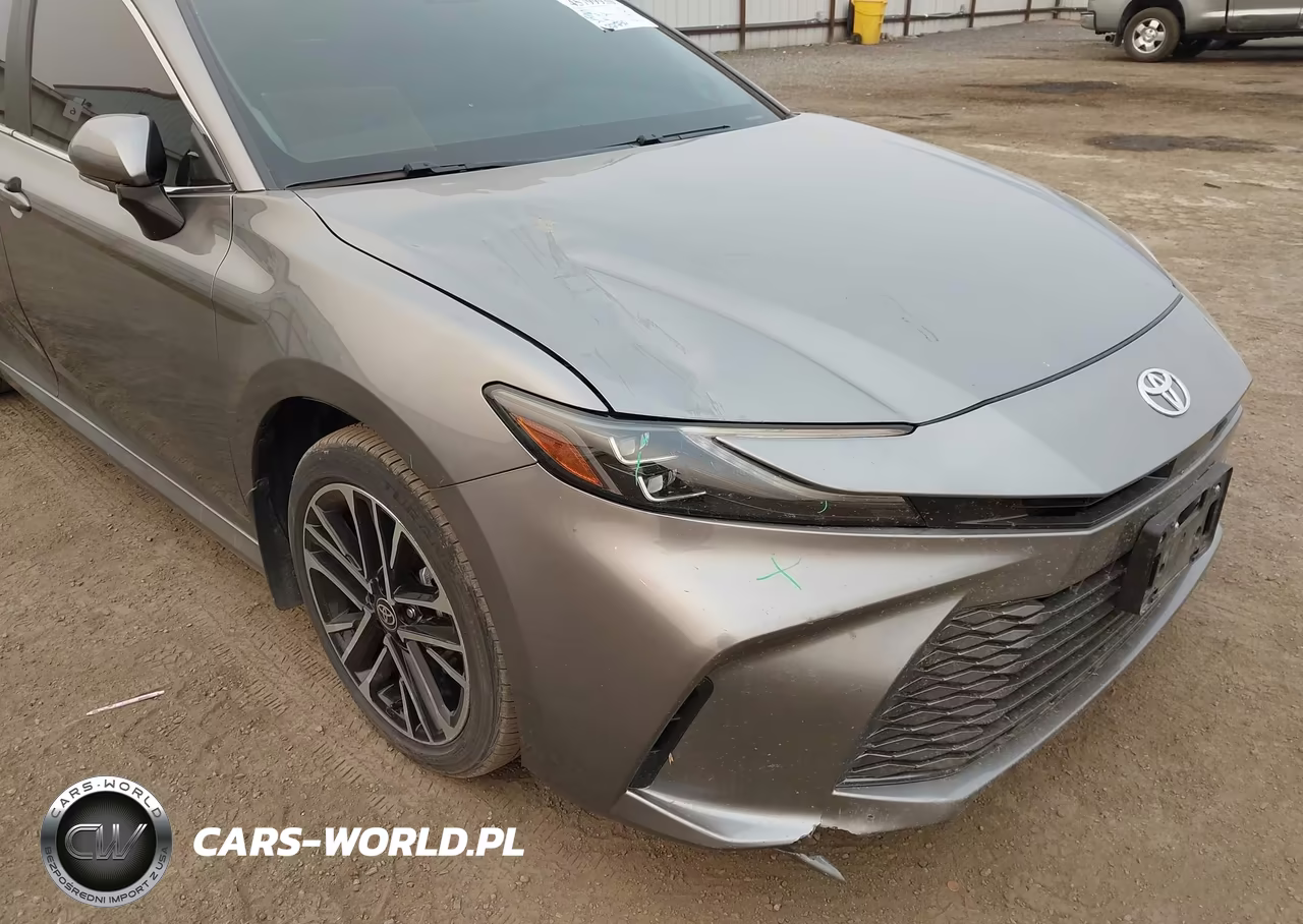 2025 Toyota Camry Xle VIN:4T1DBADK2SU520270 - 6