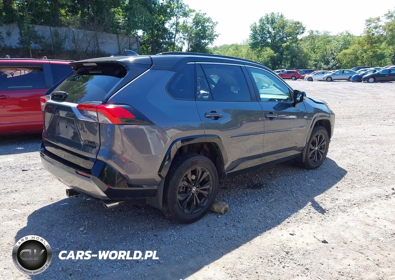 2023 Toyota Rav4 Hybrid Xse VIN:4T3E6RFV3PU119064 - 4