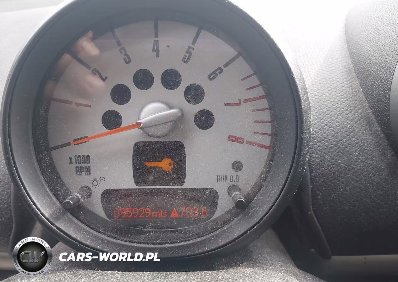 2011 Mini Cooper Countryman VIN:WMWZB3C58BWM01528 - 7