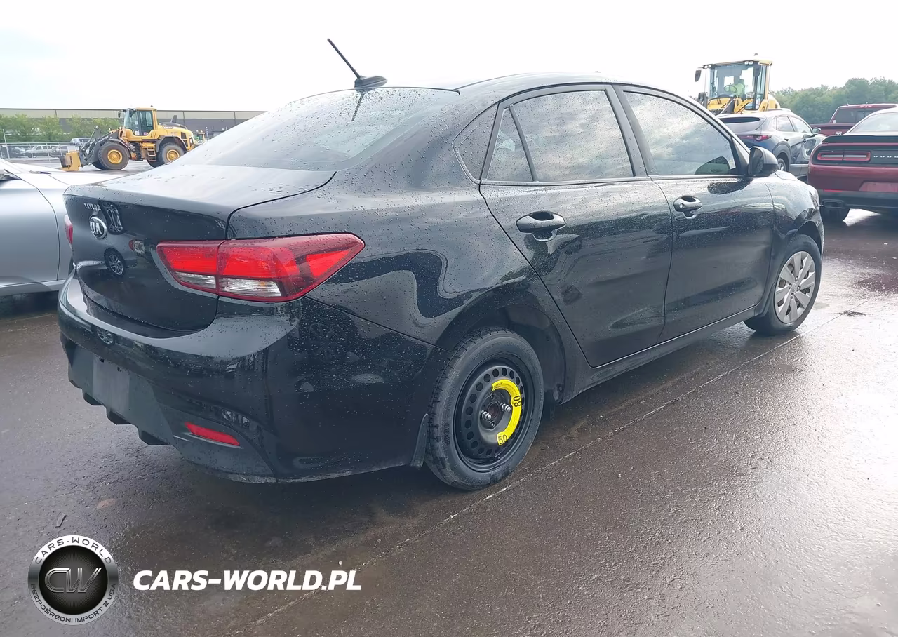 2018 Kia Rio Lx VIN:3KPA24AB6JE068222 - 4