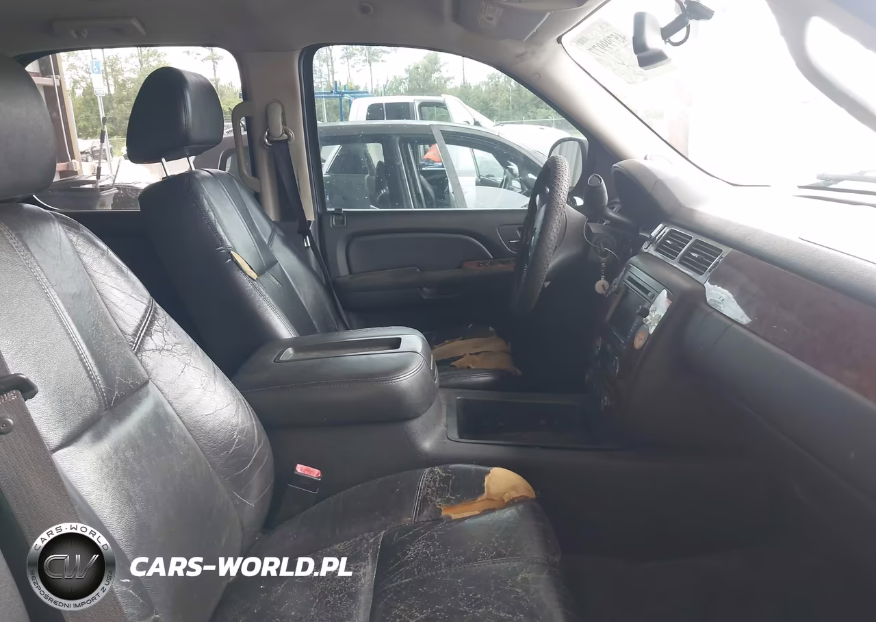 2007 Chevrolet Tahoe Lt VIN:1GNFC13087J390599 - 5