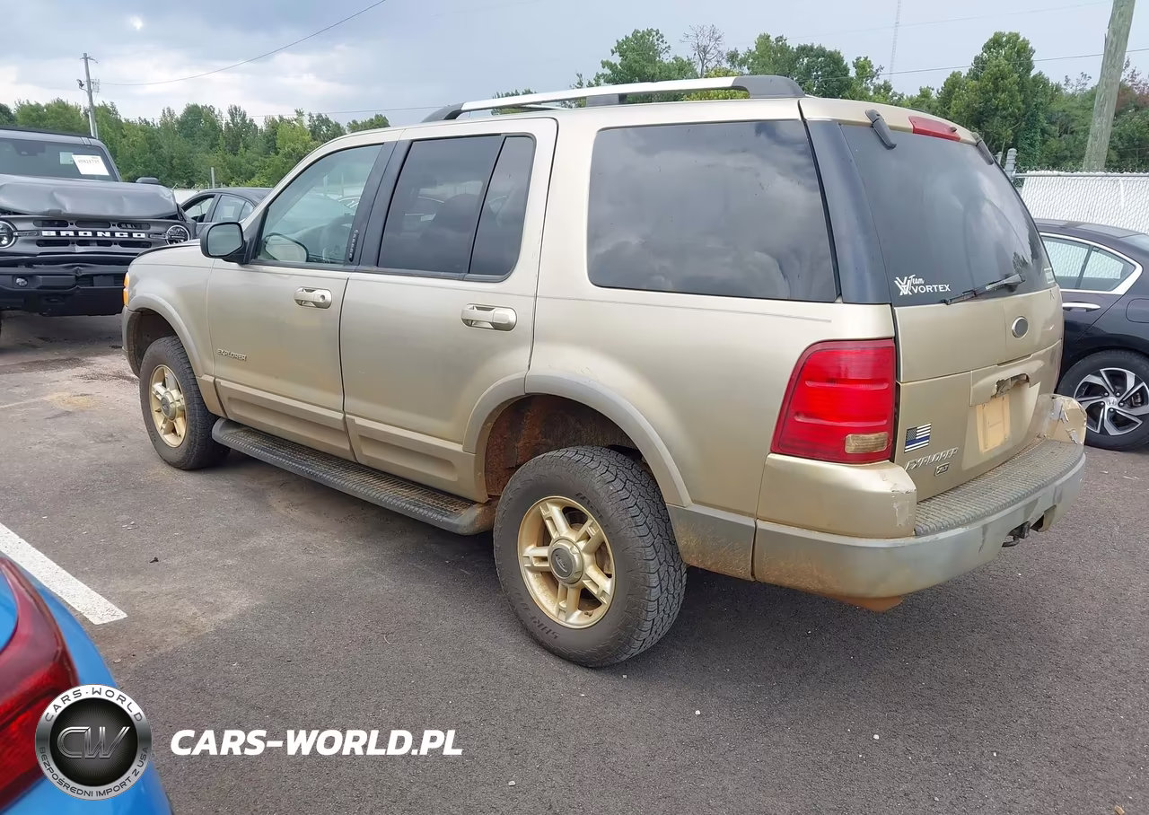 2002 Ford Explorer Xlt VIN:1FMZU73E52ZA40693 - 3