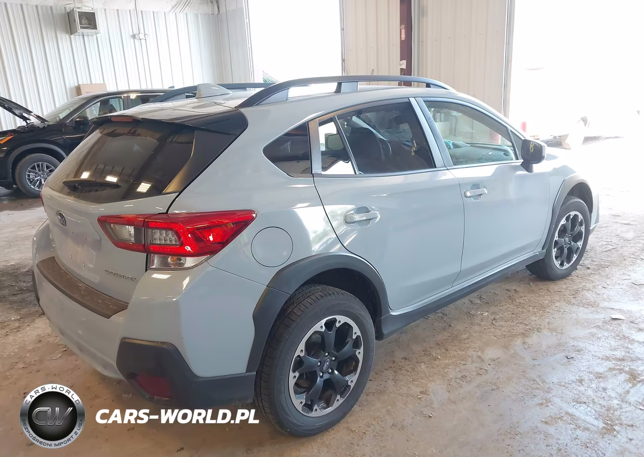 2021 Subaru Crosstrek Premium VIN:JF2GTAPC8M8369919 - 4