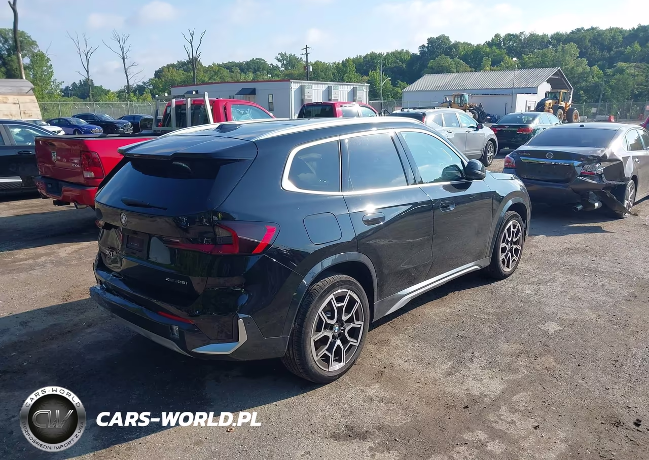 2026 BMW X1 xDrive28I VIN:WBX73EF09T5421008 - 4
