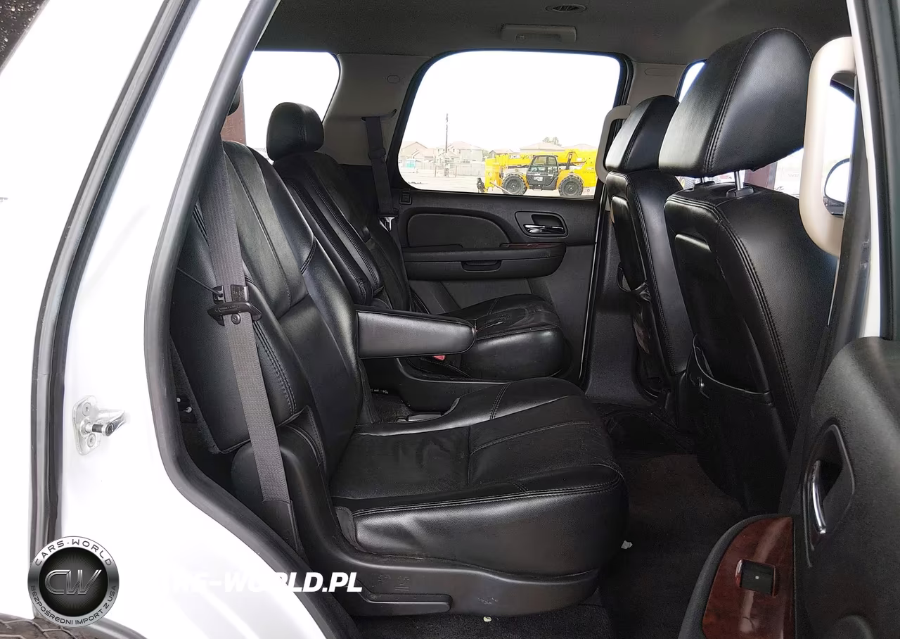 2007 Chevrolet Tahoe Lt VIN:1GNFC13J27R203609 - 8