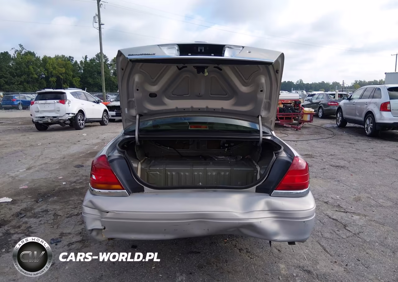 2007 Ford Crown Victoria Lx VIN:2FAFP74V97X142398 - 16