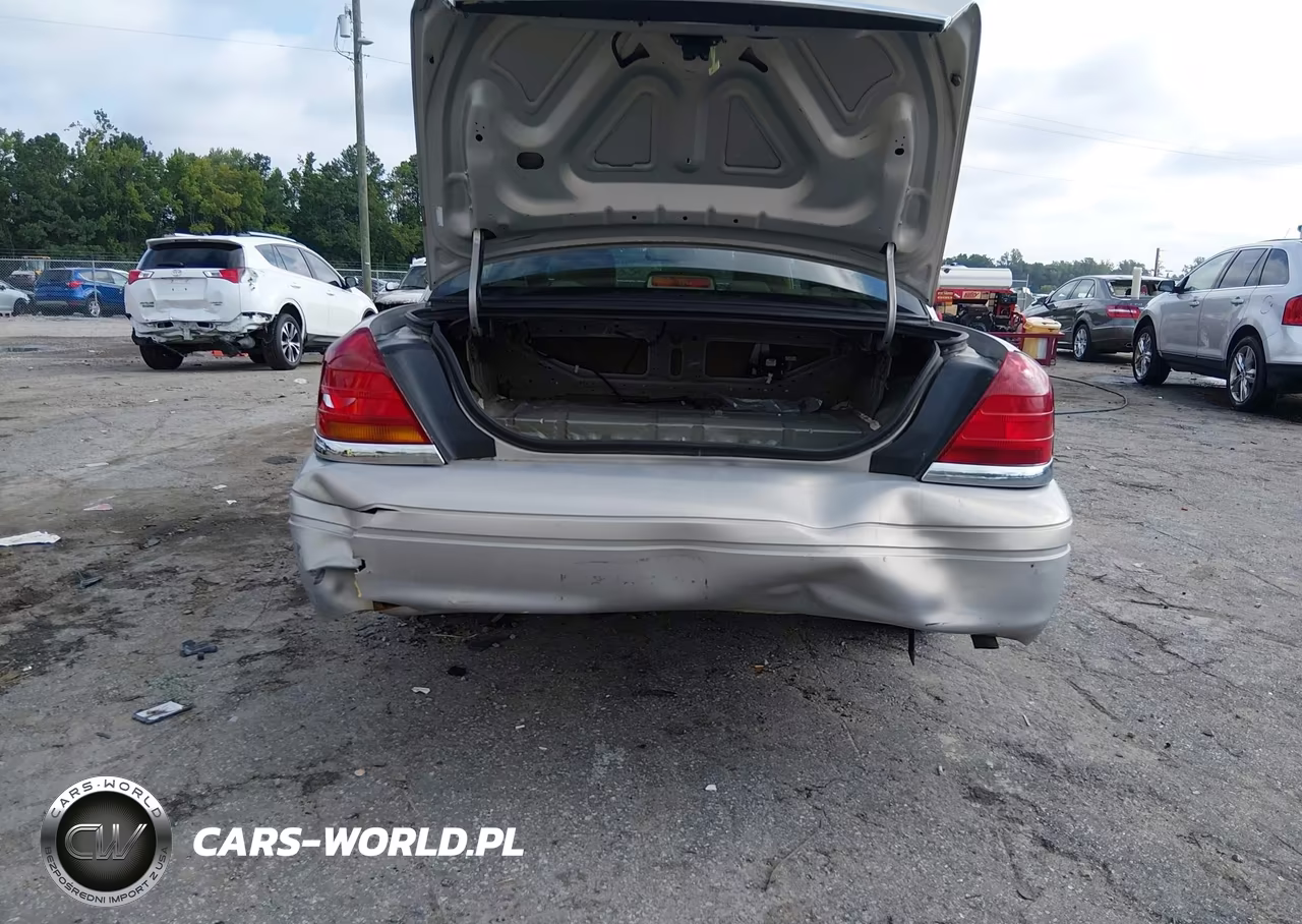 2007 Ford Crown Victoria Lx VIN:2FAFP74V97X142398 - 6