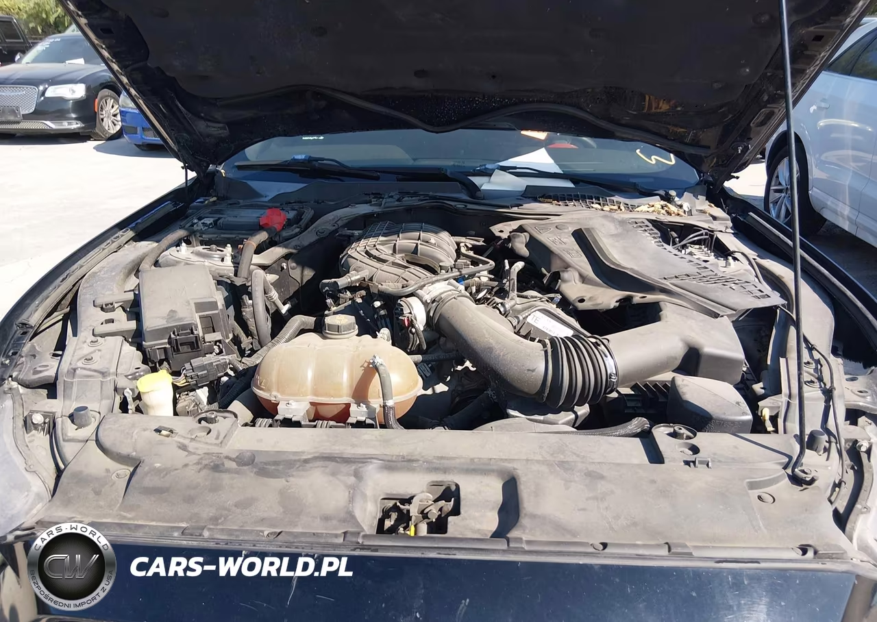 2015 Ford Mustang V6 VIN:1FATP8EMXF5365838 - 10