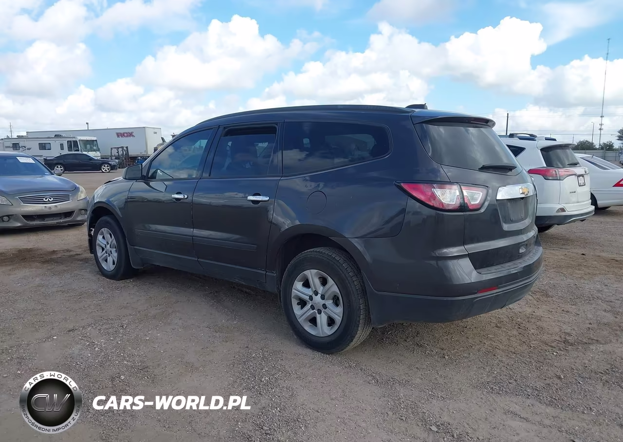 2016 Chevrolet Traverse Ls VIN:1GNKRFKD5GJ328656 - 3