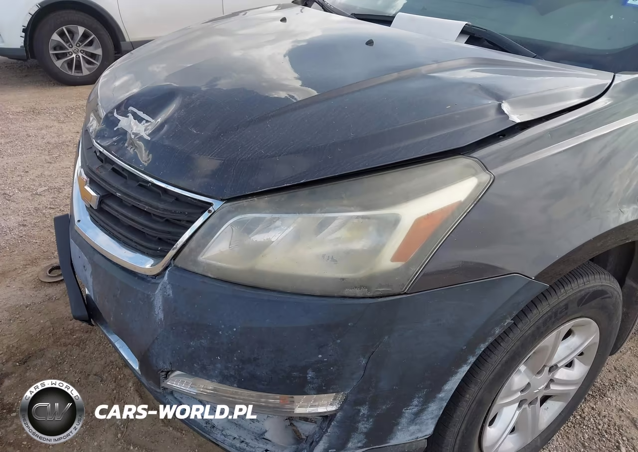 2016 Chevrolet Traverse Ls VIN:1GNKRFKD5GJ328656 - 6