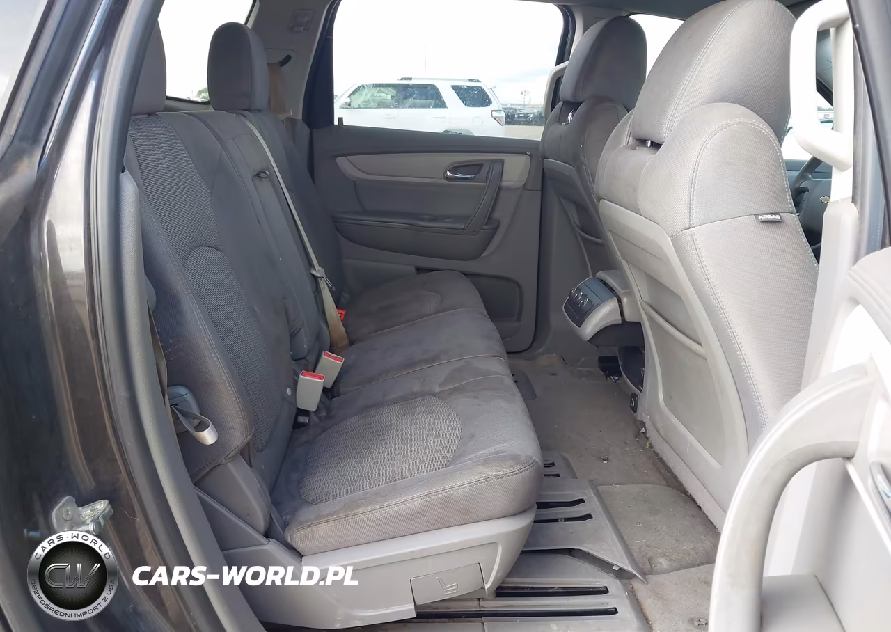 2016 Chevrolet Traverse Ls VIN:1GNKRFKD5GJ328656 - 8