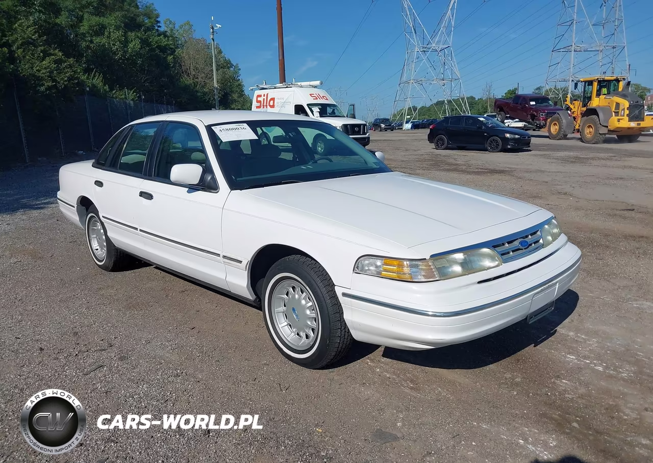 1997 Ford Crown Victoria Lx