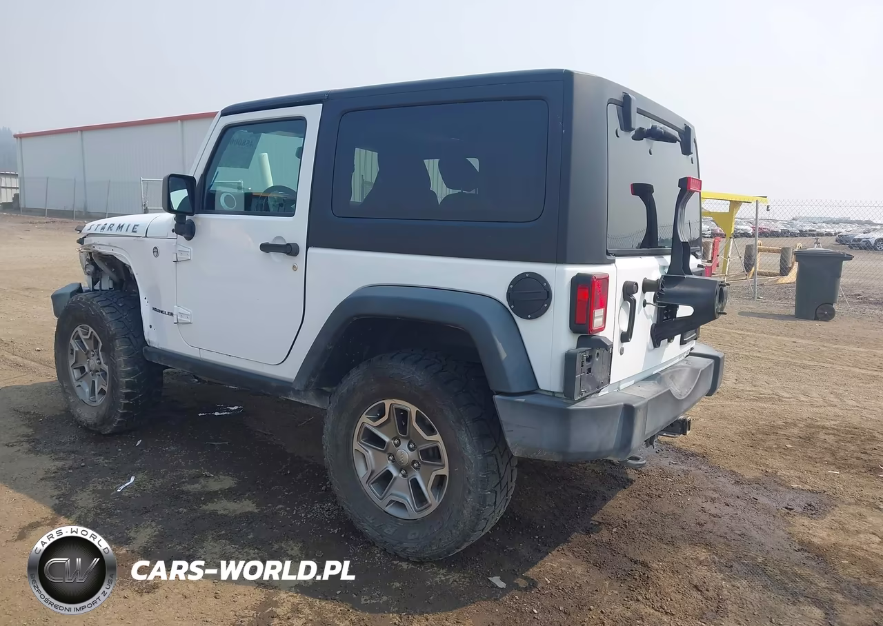2016 Jeep Wrangler Rubicon VIN:1C4BJWCG6GL180465 - 3