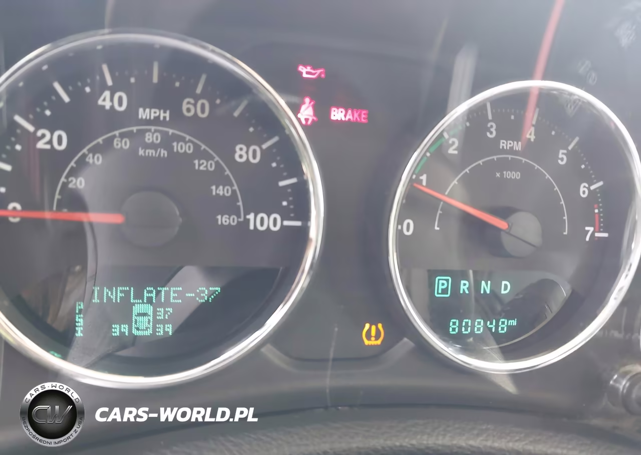 2016 Jeep Wrangler Rubicon VIN:1C4BJWCG6GL180465 - 7