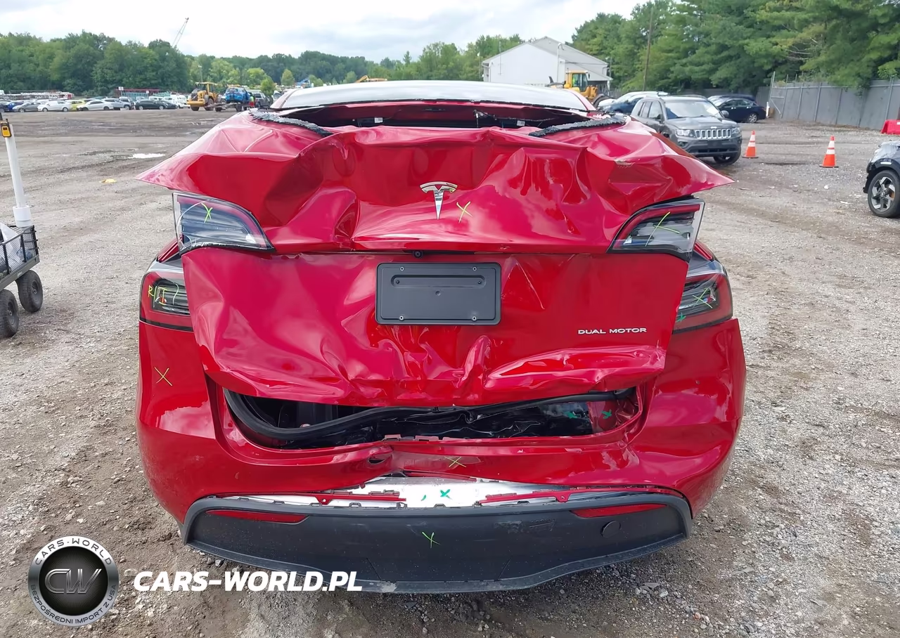 2023 Tesla Model Y Awd-Long Range Dual Motor All-Wheel Drive VIN:7SAYGDEE2PA030333 - 16