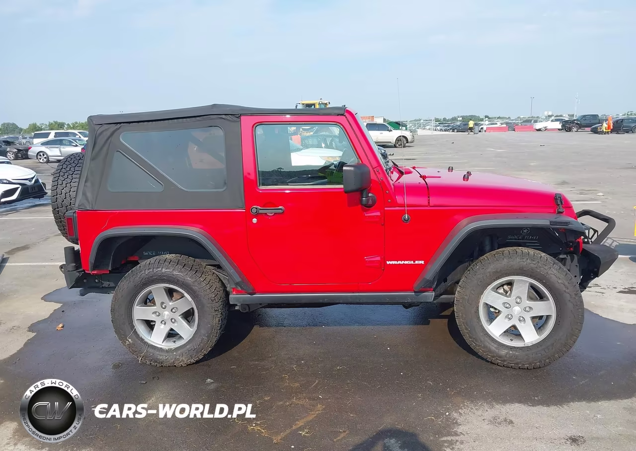 2011 Jeep Wrangler Rubicon VIN:1J4BA6D17BL563845 - 12