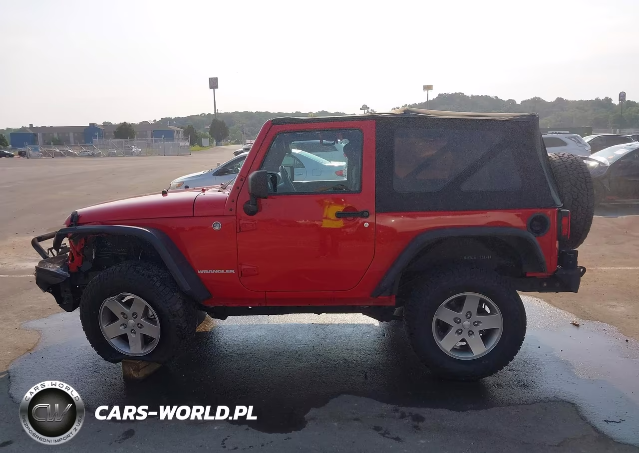 2011 Jeep Wrangler Rubicon VIN:1J4BA6D17BL563845 - 13