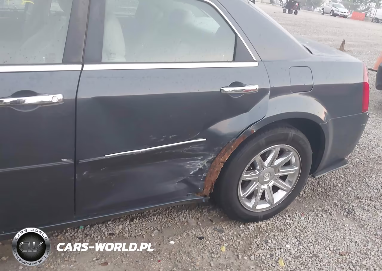 2007 Chrysler 300C VIN:2C3LA63HX7H720320 - 6