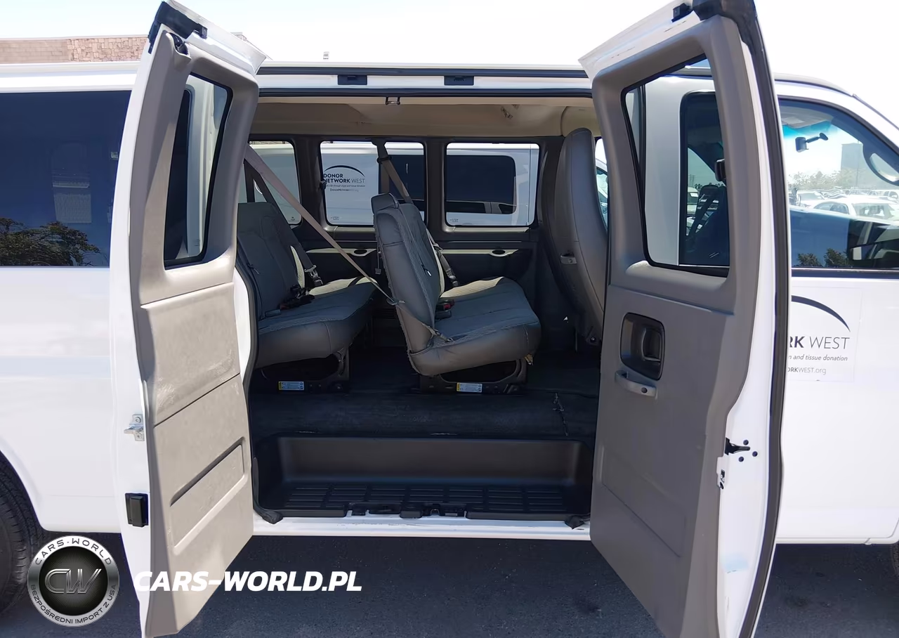 2012 Chevrolet Express 3500 Lt VIN:1GAZG1FGXC1177191 - 8