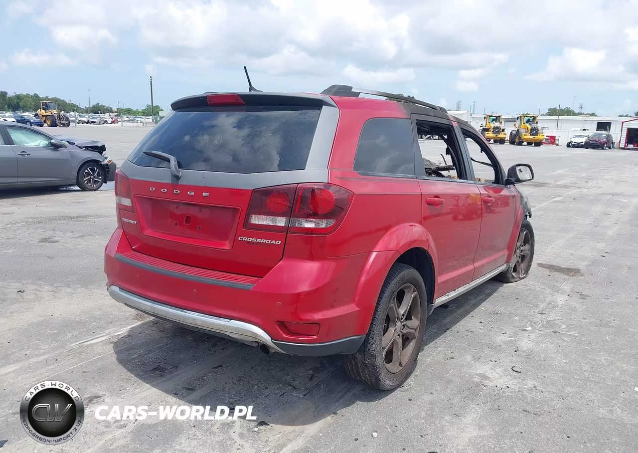 2015 Dodge Journey Crossroad VIN:3C4PDCGB1FT583797 - 4