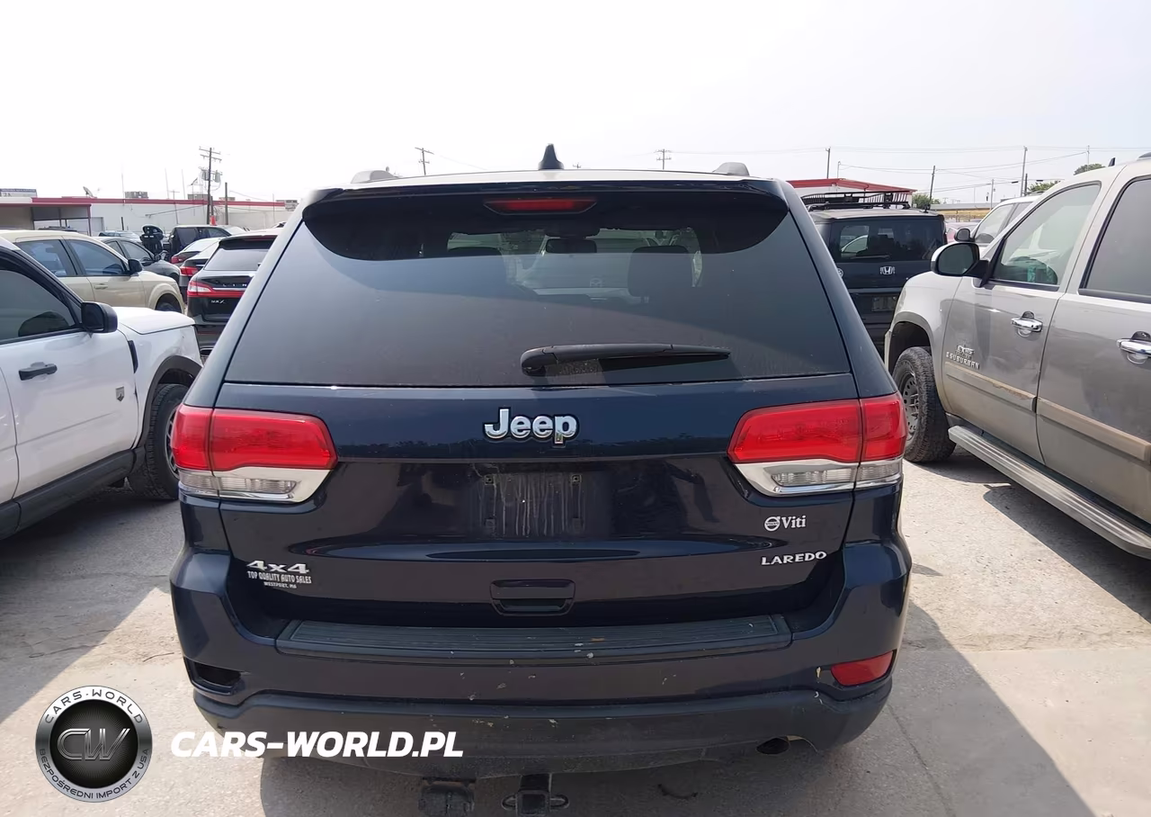 2014 Jeep Grand Cherokee Laredo VIN:1C4RJFAGXEC138184 - 16