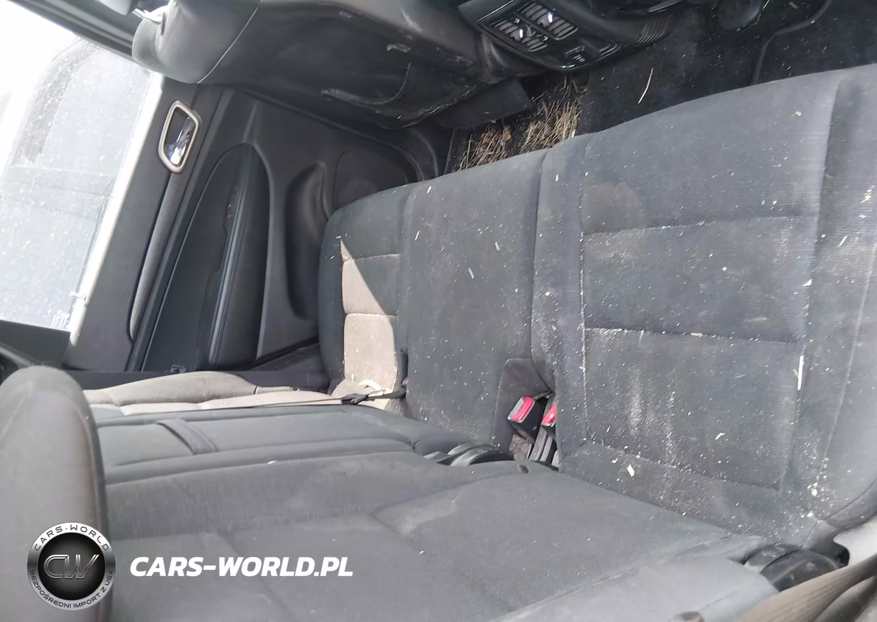 2014 Jeep Grand Cherokee Laredo VIN:1C4RJFAGXEC138184 - 8
