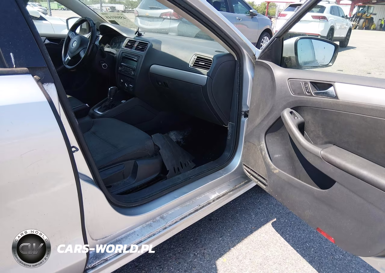 2012 Volkswagen Jetta 2.0L Tdi VIN:3VWLL7AJ5CM012552 - 5