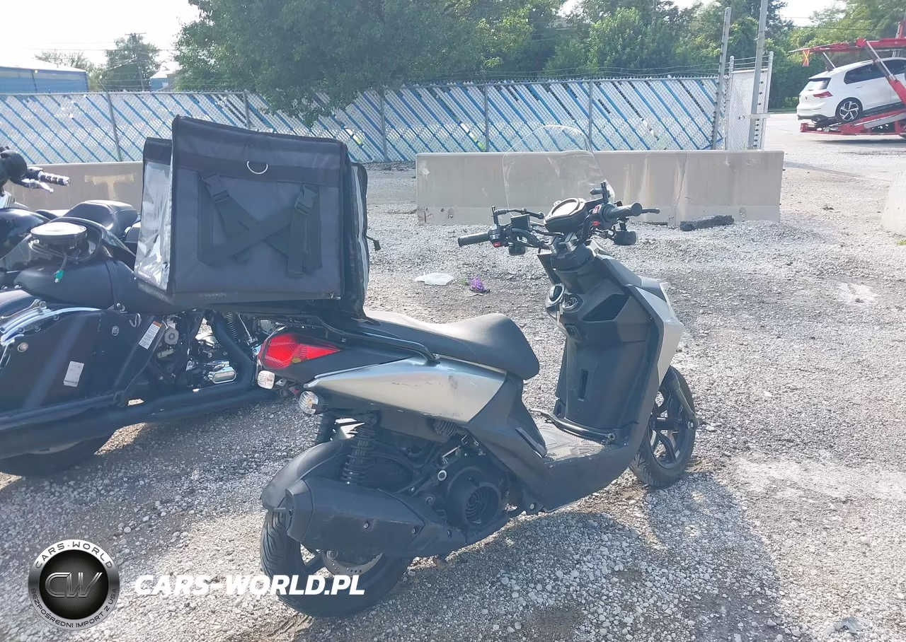 2018 Yamaha Yw125 VIN:RKRSEB1Y3JA002467 - 4
