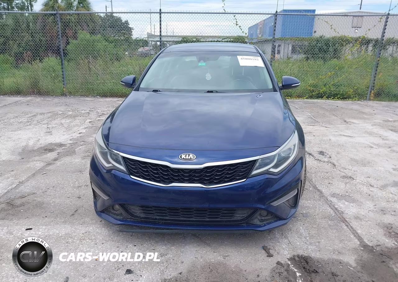 2020 Kia Optima S VIN:5XXGT4L38LG412432 - 12
