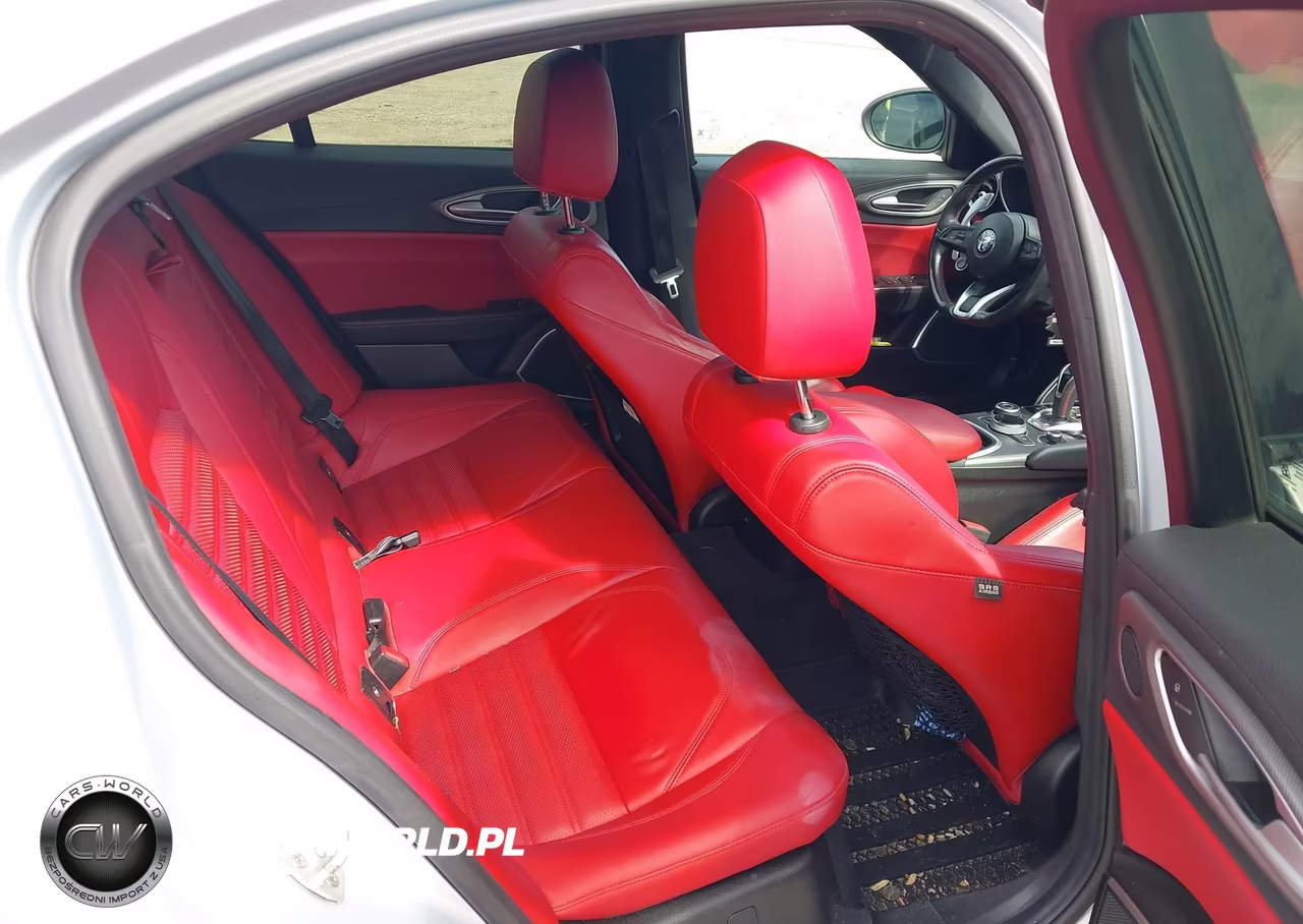 2020 Alfa Romeo Giulia Ti Sport Awd VIN:ZARFANBN4L7636306 - 8