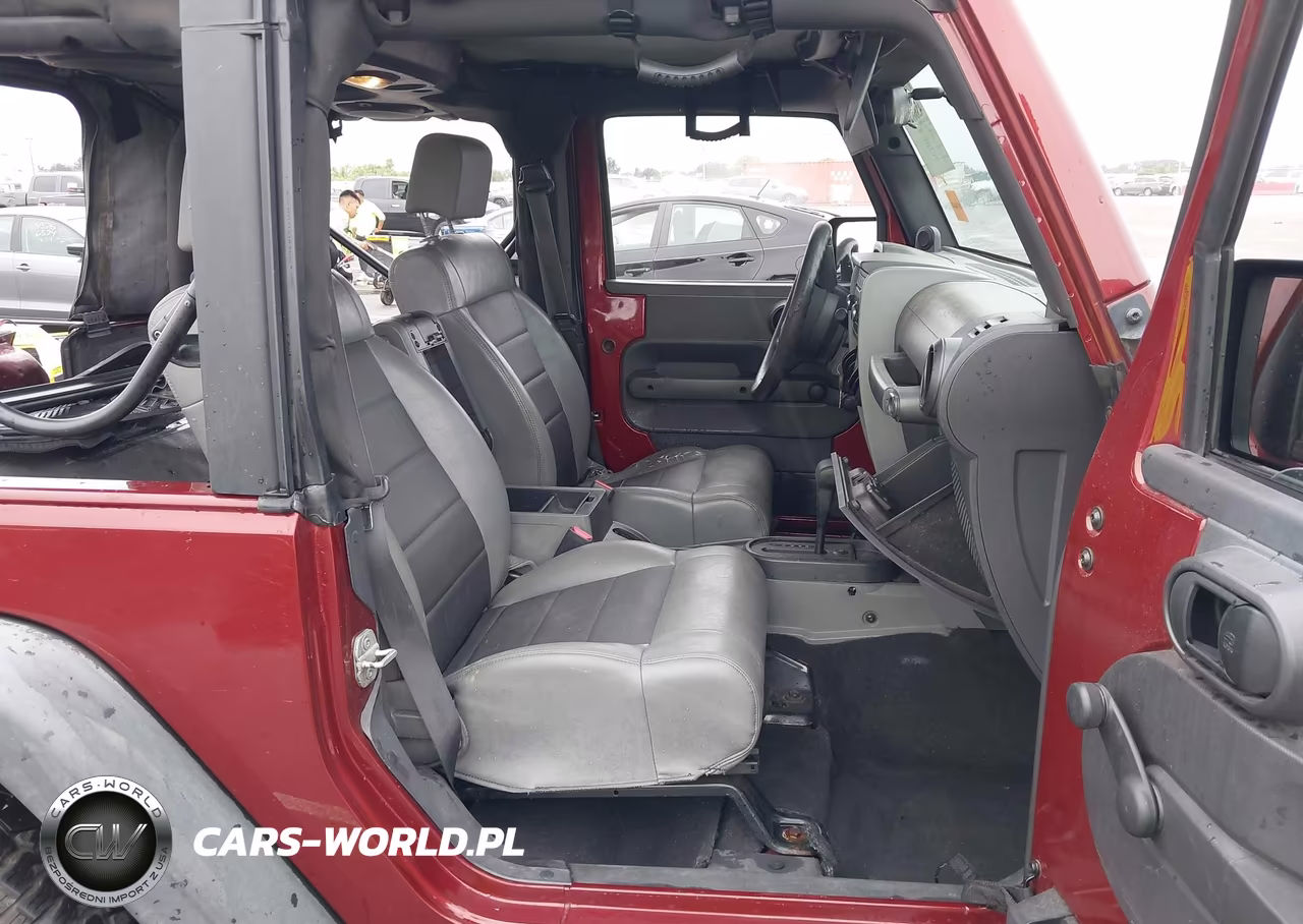 2009 Jeep Wrangler X VIN:1J4FA24139L743974 - 5