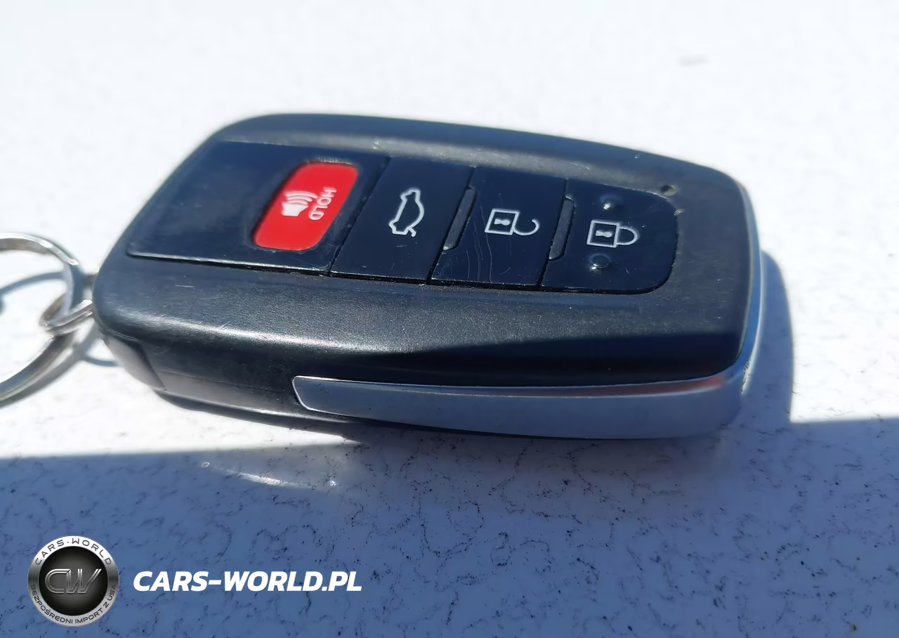 2022 Toyota Camry Le VIN:4T1R11AK4NU659446 - 11
