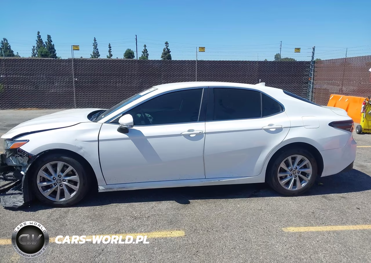 2022 Toyota Camry Le VIN:4T1R11AK4NU659446 - 14