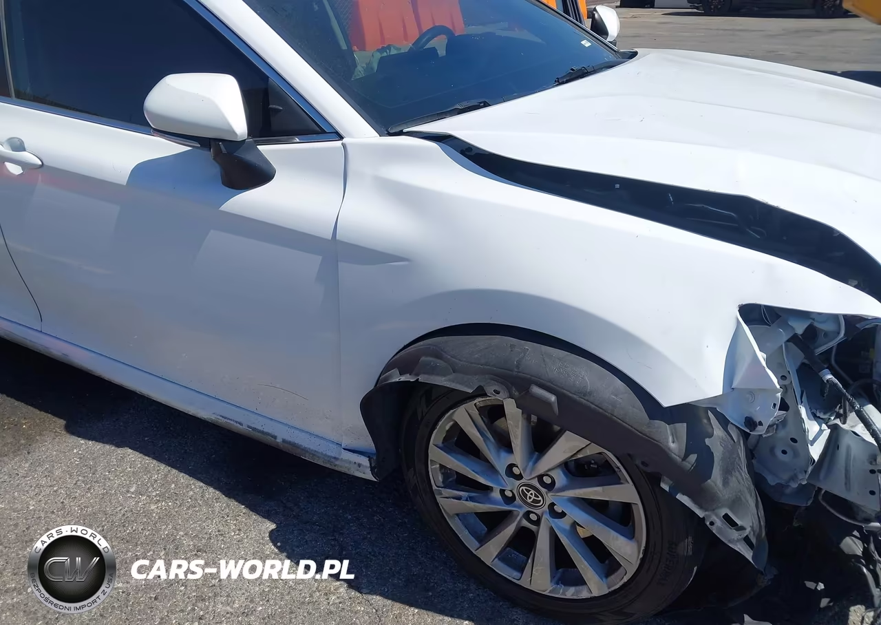 2022 Toyota Camry Le VIN:4T1R11AK4NU659446 - 17