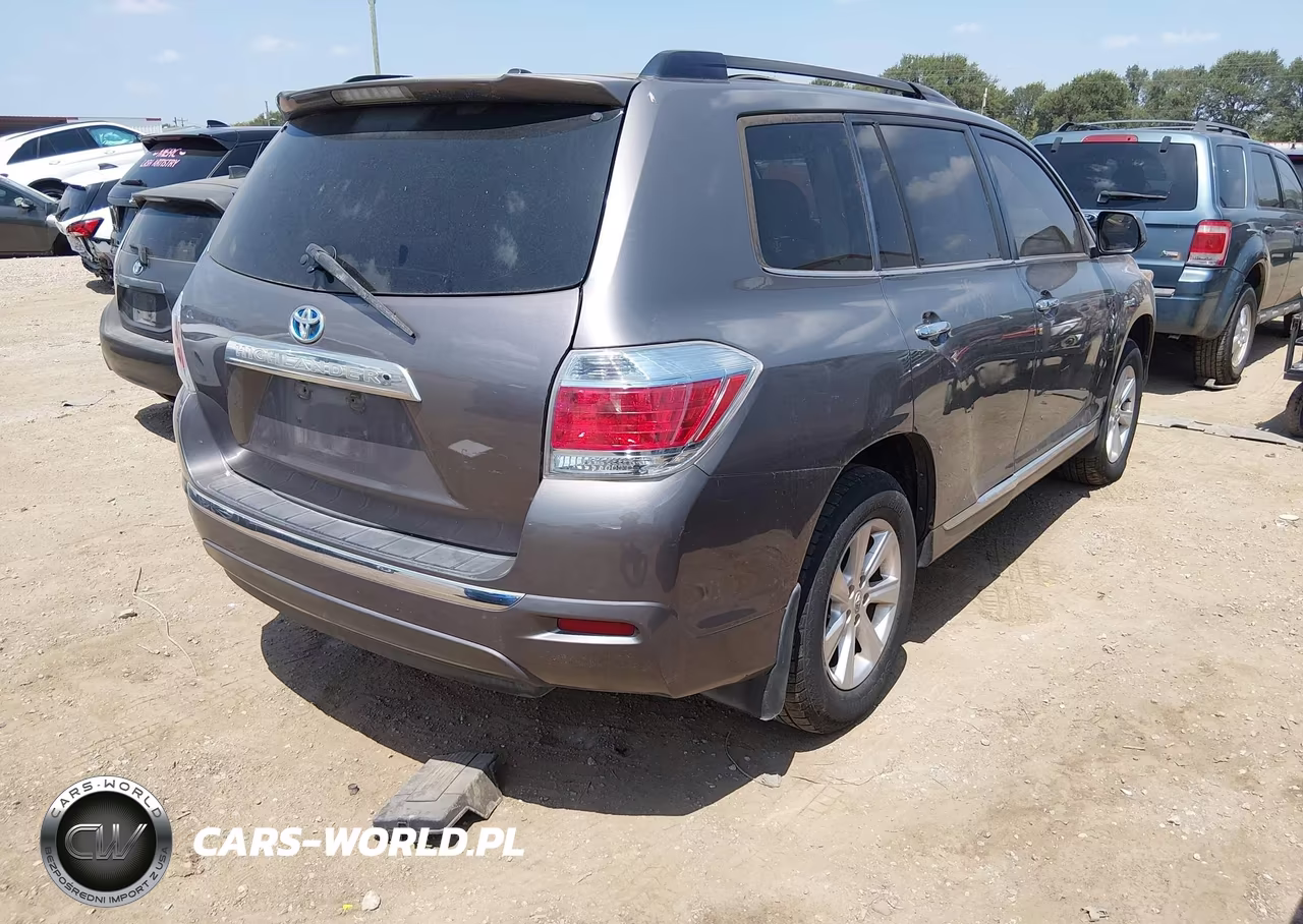 2013 Toyota Highlander Hybrid Base V6 VIN:JTEBC3EH5D2011260 - 4