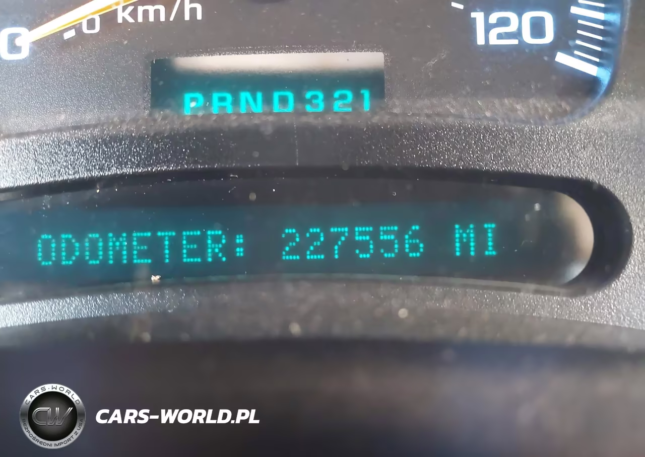 2005 Chevrolet Tahoe Z71 VIN:1GNEK13T55R166665 - 15