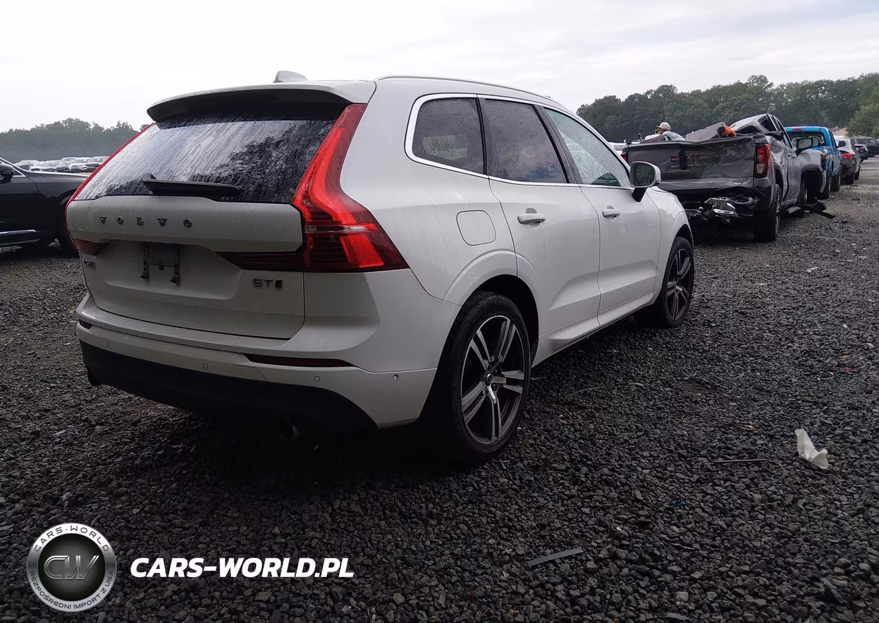 2018 Volvo Xc60 T5 Momentum VIN:LYV102RK9JB101191 - 4